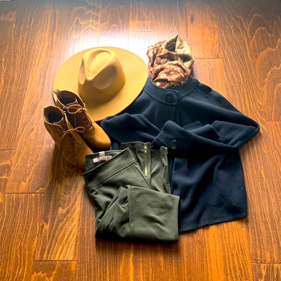 Booties - Picture 5 of 6